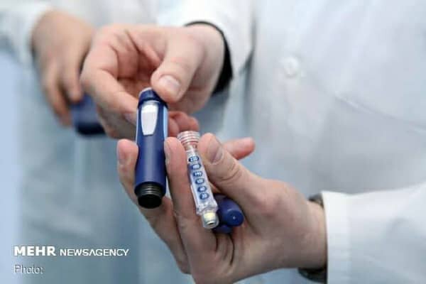 ارتباط سطح انسولین با گرگرفتگی و تعریق شبانه در دوران یائسگی