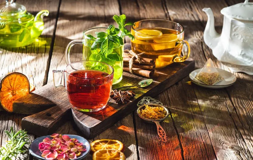 راهنمای تغذیه زمستانی؛ توصیههای طب ایرانی برای مزاجهای سرد و گرم 20 خوراکی که مصرف آنها باعث میشود در زمستان گرم بمانید • دیجیکالا مگ