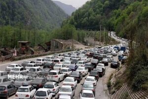 انسداد جاده چالوس برای تخلیه بار ترافیکی از ساعت ۱۱ امروز