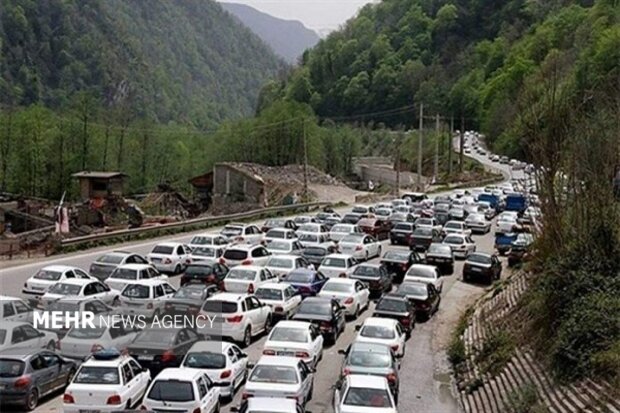 انسداد جاده چالوس برای تخلیه بار ترافیکی از ساعت ۱۱ امروز