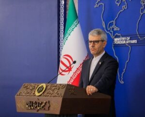 حمایت بقائی از تیم ملی زنان/ به شما افتخار می‌کنیم