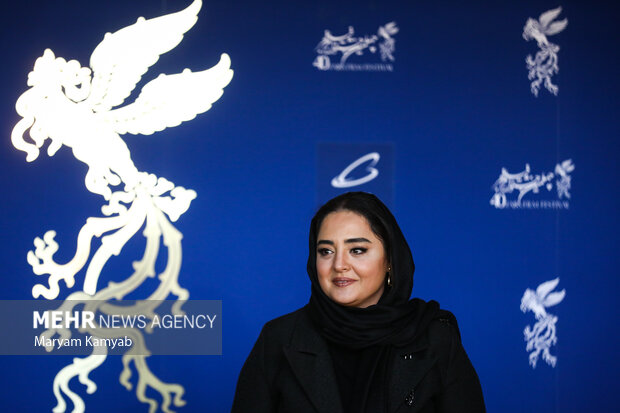 نرگس محمدی: خاک سرزمین‌مان را وجب‌به‌وجب با تمام قلب‌مان نگه می‌داریم