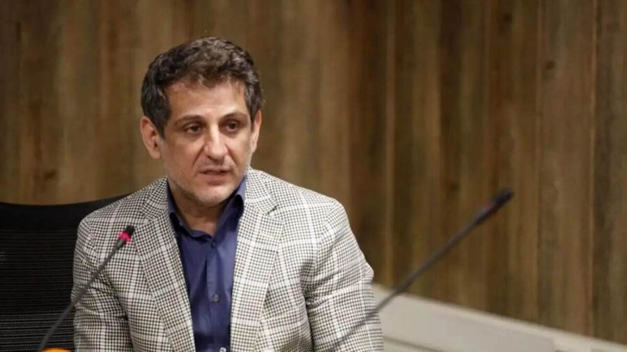 تامین آب معدنی و کالاهای اساسی بدون اختلال ادامه دارد