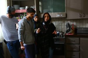 تردید ماندن یا رفتن در «تهران تورنتو»؛ لحظه تحویل سال در حال کار بودیم