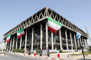 رئیس رسانه ملی به همراه معاونان و مدیران به پویش «جان‌فدا» پیوستند
