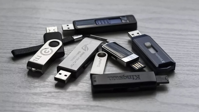 اتهام سنگین علیه مایکروسافت؛ ویندوز 11 درپشتی دارد؟ هک BitLocker با فلش مموری