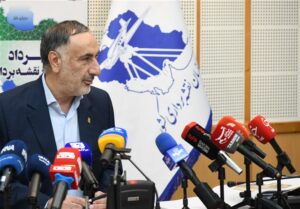 توقف برداشت بی‌رویه آب زیرزمینی، مهم‌ترین راهکار فوری فرونشست