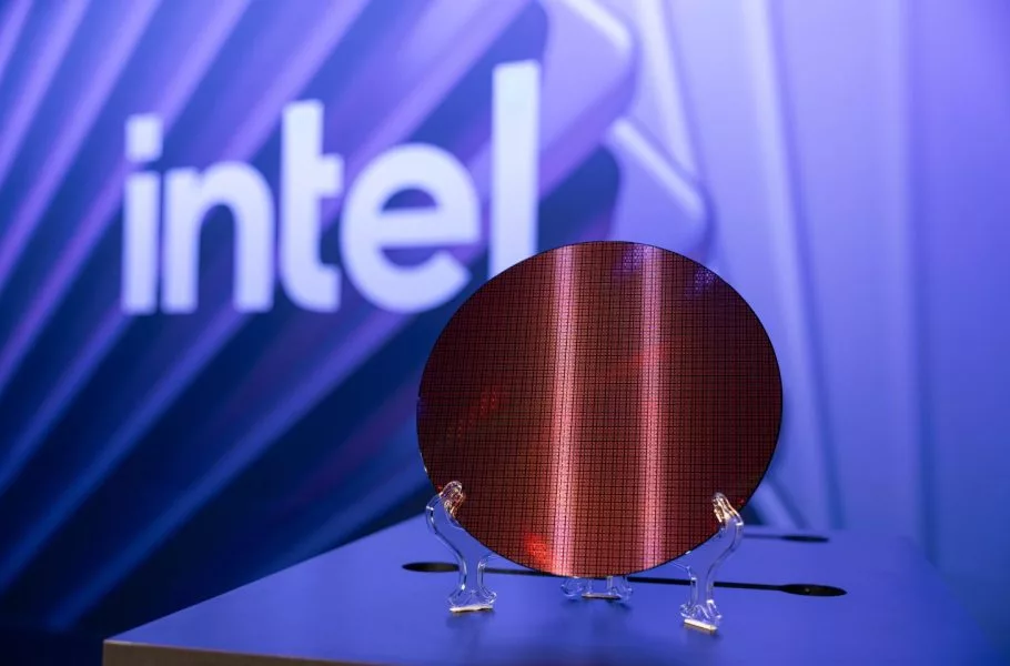 اینتل با گره پردازشی 14A2 و معماری دوطرفه به جنگ TSMC و سامسونگ می‌رود