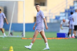بمب استقلال به ایران رسید
