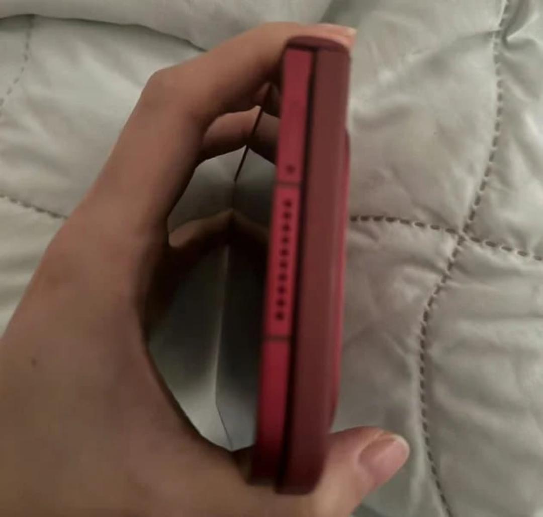 گوشی تاشو شیائومی ۱۸ فولد در نمای جانبی