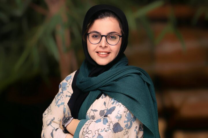 زهرا دمزآبادی مدیر روابط عمومی و جریان‌سازی بهمن سبز شد