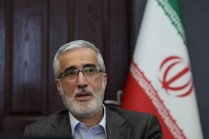 واکنش پیرصالحی به حذف ارز ترجیحی دارو