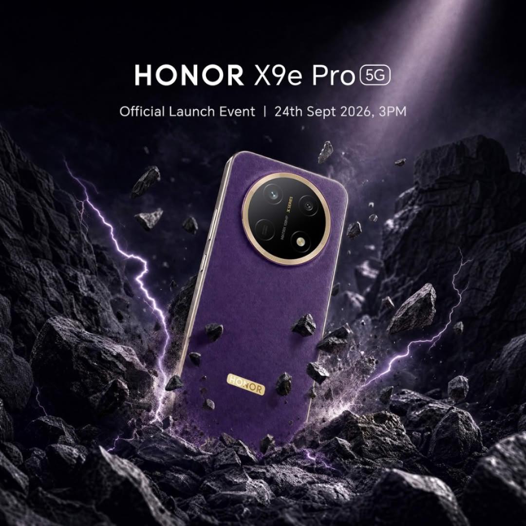 گوشی هوشمند آنر X9e Pro (Honor X9e Pro) بنفش رنگ میان صخره‌ها و رعد و برق