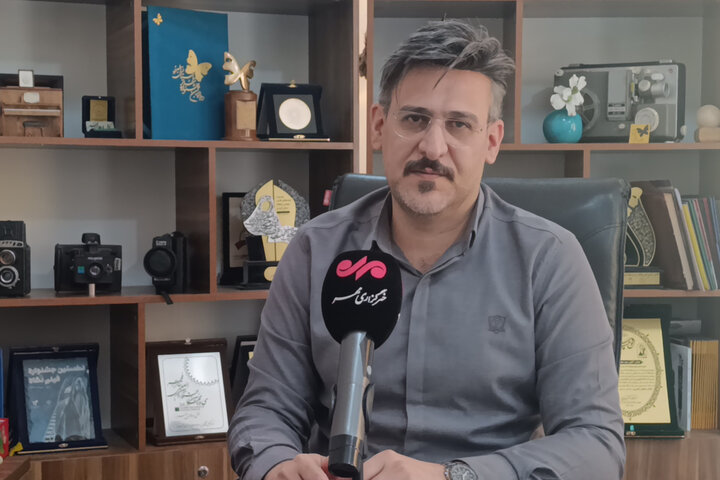 معرفی ساز بومی کرج در روز فرهنگی شهر معرفی ساز بومی کرج در روز فرهنگی شهر